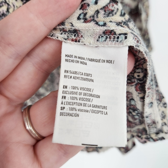 American Eagle Outfitters Womens Peasant Top Size‎ S Paisley Velvet Trim Boho - Picture 6 of 9